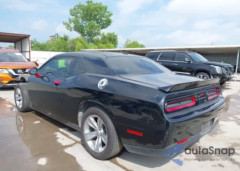 2019 Dodge Challenger Sxt z USA, uszkodzony, nr VIN 2C3CDZAG9KH503434
